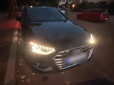 Gebraucht Audi A4 150 PS (110 kW) 2020 Schwarz Kombi