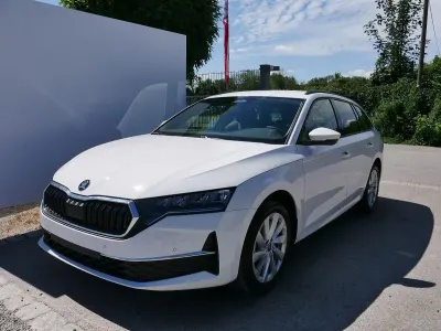 Neu Skoda Octavia Selection 150 PS (110 kW) 2026 Candyweiß Kombi