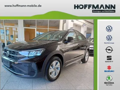 Gebraucht VW Taigo Life 110 PS (80 kW) 2022 Deep black perleffekt SUV