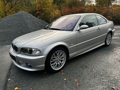 BMW 323