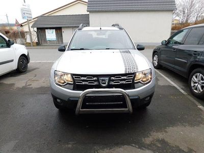 Gebraucht Dacia Duster Lauréate 105 PS (77 kW) 2014 Grau SUV