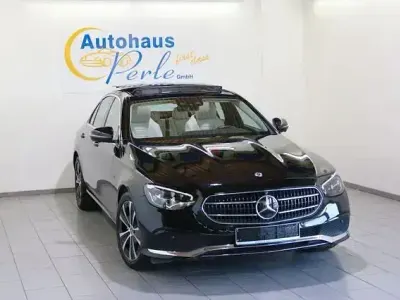 Gebraucht Mercedes E300 Avantgarde 306 PS (225 kW) 2020 Schwarz Limousine