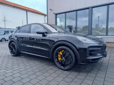 Gebraucht Porsche Cayenne Turbo GT 640 PS (470 kW) 2022 Schwarz SUV