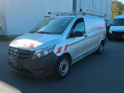 Second-hand Mercedes Vito 136 CP (100 kW) 2016 Argintiu Van