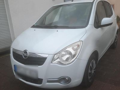 Weiß Gebraucht 2009 Opel Agila Kleinwagen | 2.950 € (Fairer Preis)