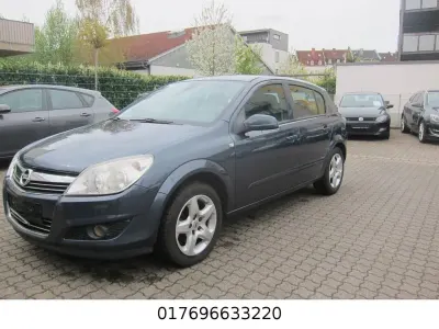 Gebraucht Opel Astra Edition 116 PS (85 kW) 2007 Blau Limousine