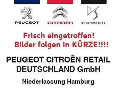 Gebraucht Peugeot 208 Active 82 PS (60 kW) 2017 Weiß Kleinwagen