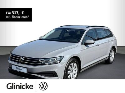 Gebraucht VW Passat Conceptline 150 PS (110 kW) 2022 Mondsteingrau Kombi