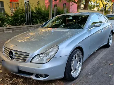 Gebraucht Mercedes CLS350 283 PS (208 kW) 2004 Silber Coupé
