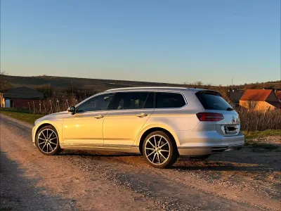 Gebraucht VW Passat 200 PS (147 kW) 2019 Silber Kombi