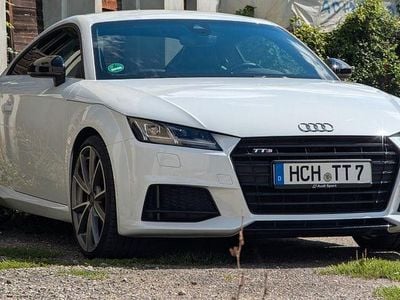 Gebraucht Audi TTS Ambiente 310 PS (228 kW) 2017 Weiß Coupé
