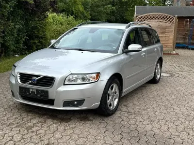 Gebraucht Volvo V50 125 PS (91 kW) 2008 Silber Kombi