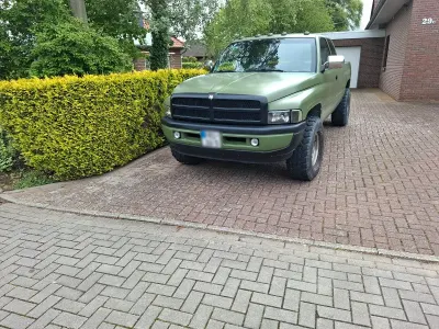 Gebraucht Dodge Ram 234 PS (172 kW) 1996 Grün Pickup