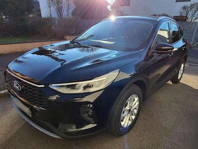 Gebraucht Ford Kuga Titanium 152 PS (111 kW) 2025 Schwarz SUV