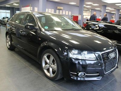 Używany Audi A3 S-Line 125 KM (91 kW) 2012 Czarny Hatchback