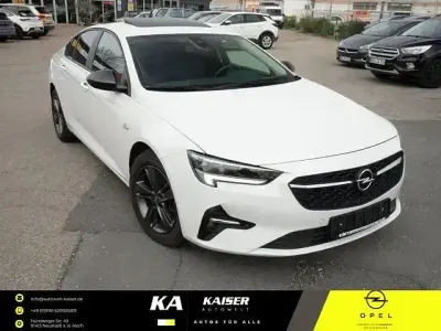 Second-hand Opel Insignia Sport 200 CP (147 kW) 2021 Alb Berlinǎ