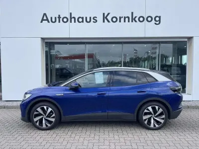 Gebraucht VW ID.4 Pro Performance 150 kW (204 PS) 2022 Blue dusk / schwarz (metallic) SUV