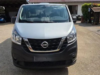 Gebraucht Nissan NV300 125 PS (91 kW) 2017 Grau Van