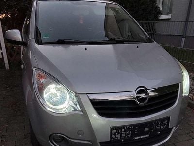 Opel Agila