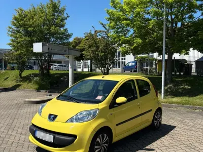 Gebraucht Peugeot 107 68 PS (50 kW) 2008 Gelb Kleinwagen