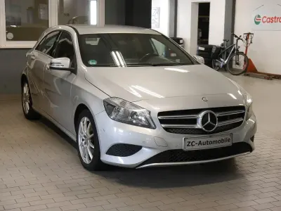 Brugt Mercedes A180 147 HK (108 kW) 2014 Sølv Sedan