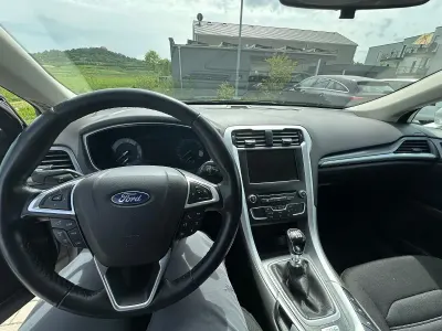 Gebraucht Ford Mondeo Business Edition 150 PS (110 kW) 2018 Silber Kombi