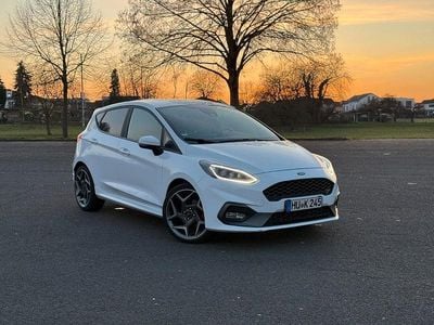 Gebraucht Ford Fiesta ST 200 PS (147 kW) 2019 Weiß Kleinwagen