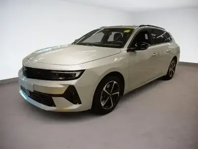 Gebraucht Opel Astra 131 PS (96 kW) 2024 Silber Kleinwagen