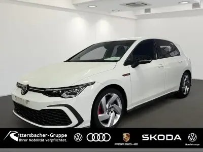 Gebraucht VW Golf VIII GTI 245 PS (180 kW) 2022 Pure white Limousine