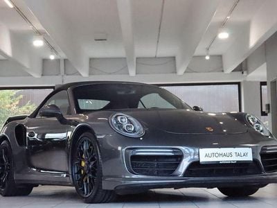 Porsche 911 Turbo S Cabriolet