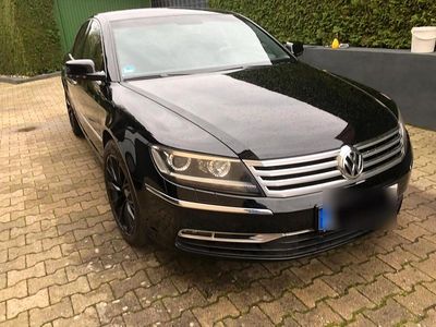 Gebraucht VW Phaeton 239 PS (175 kW) 2011 Schwarz Limousine
