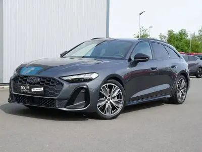 Gebraucht Audi A5 S-Line 204 PS (150 kW) 2025 Grau Kombi