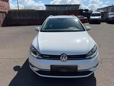 Gebraucht VW Golf Sportsvan Join 131 PS (96 kW) 2018 Weiß Van / Kleinbus