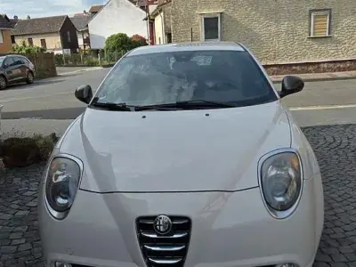 Gebraucht Alfa Romeo MiTo 105 PS (77 kW) 2015 Weiß Kleinwagen