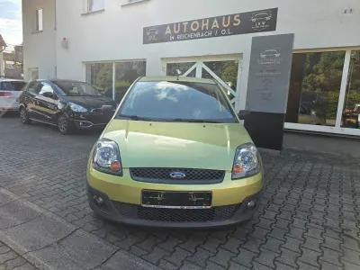 Gebraucht Ford Fiesta 69 PS (50 kW) 2007 Gelb Kleinwagen