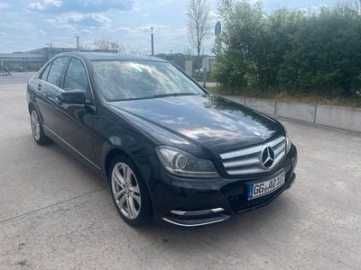 Gebraucht Mercedes C180 Avantgarde 156 PS (114 kW) 2013 Schwarz Limousine