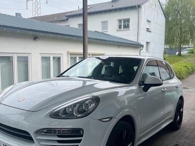 Porsche Cayenne GTS