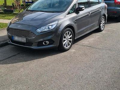 Gebraucht Ford S-MAX S 150 PS (110 kW) 2016 Grau Van / Kleinbus