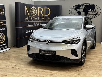 Scale silver metallic (metallic) Gebraucht 2021 VW ID.4 Pro Performance SUV | 21.789 € (Guter Preis)