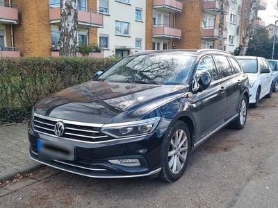 Gebraucht VW Passat Elegance 150 PS (110 kW) 2020 Schwarz Kombi