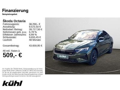 Khakigrün metallic Gebraucht 2024 Skoda Octavia RS Limousine | 37.990 € (Fairer Preis)