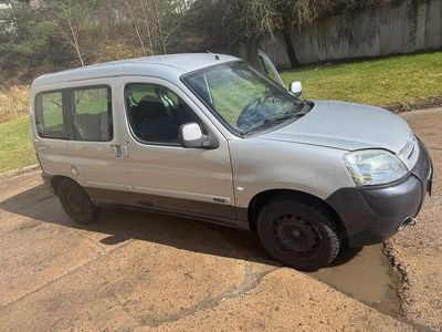 Gebraucht Citroën Berlingo 90 PS (66 kW) 2005 Silber Van / Kleinbus