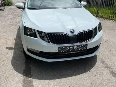 Gebraucht Skoda Octavia Drive 150 PS (110 kW) 2017 Weiß Kombi