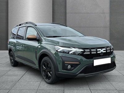 Neu Dacia Jogger Extreme 101 PS (74 kW) 2025 Zedergrün zedergrün Van / Kleinbus