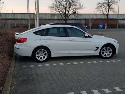 gebraucht BMW 318 Gran Turismo 318 d Neues Motor