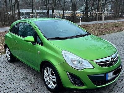 Gebraucht Opel Corsa 87 PS (63 kW) 2011 Grün Kleinwagen