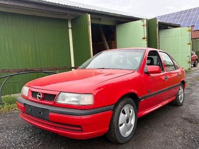 Begagnad Opel Vectra 116 HK (85 kW) 1993 Röd Sedan
