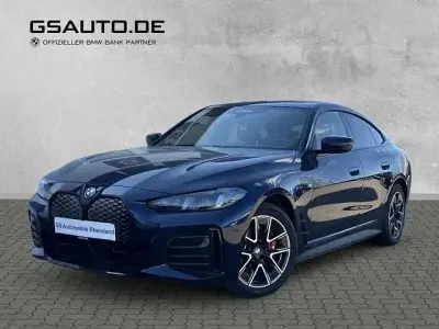 Gebraucht BMW i4 M Sport 250 kW (340 PS) 2024 Tansanitblau (blau) Limousine