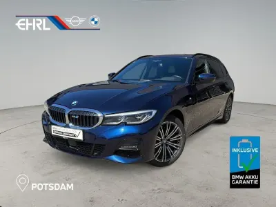 Gebraucht BMW 330e M Sport 252 PS (185 kW) 2020 Blau Limousine