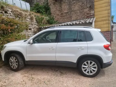 Gebraucht VW Tiguan 150 PS (110 kW) 2009 Weiß SUV